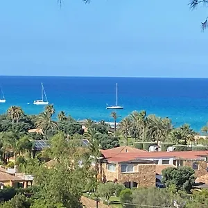 Casa vacanze Cala Sinzias, 150 Mt Dalla Splendida, Castiadas